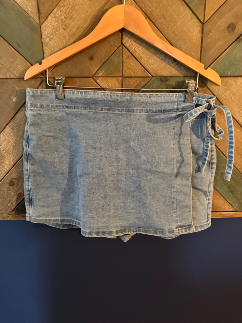 Celebrity Pink Light Blue Denim Skort